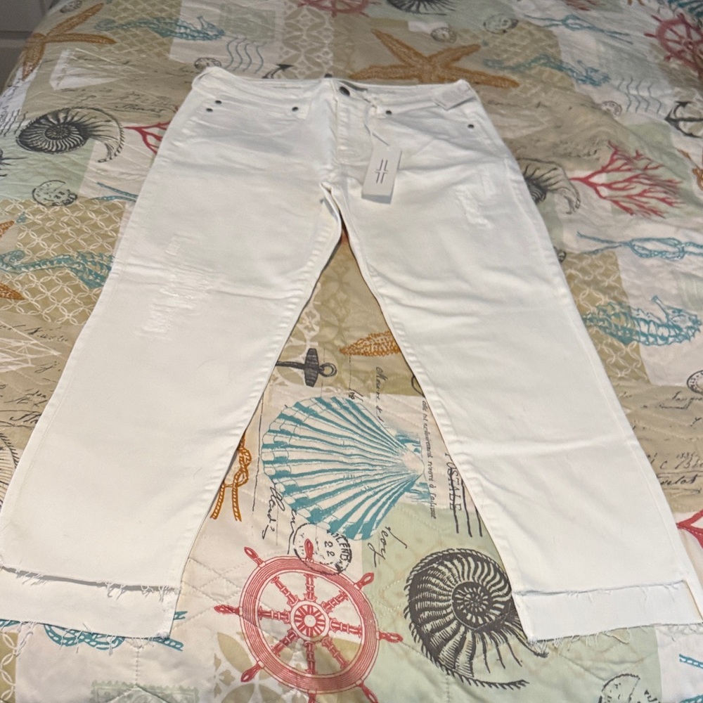 Liverpool White Women's Cropped Distressed Jeans
